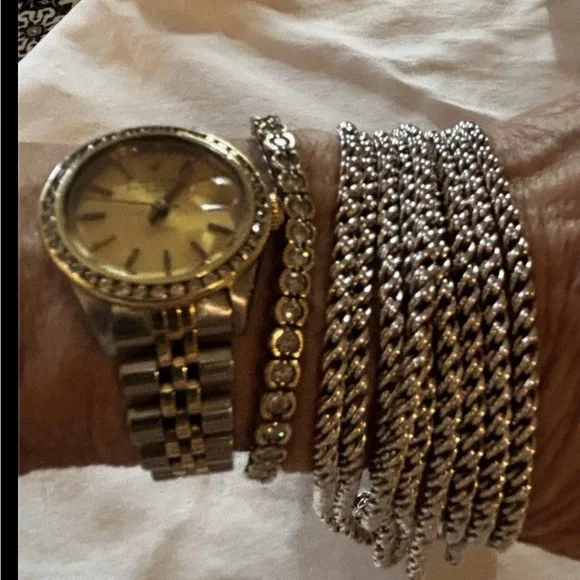 Authentic Tiffany Silver Chain Bracelet - Picture 6 of 8